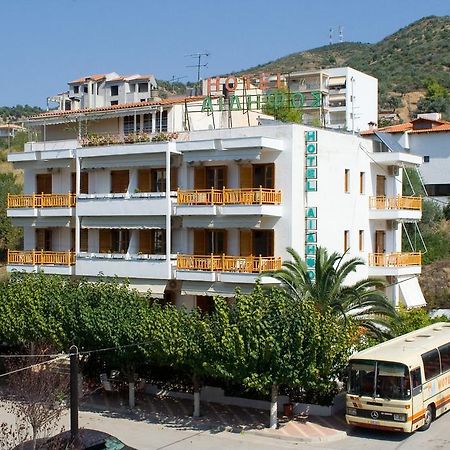 Hotel Aidipsos Лутра-Эдипсу Экстерьер фото