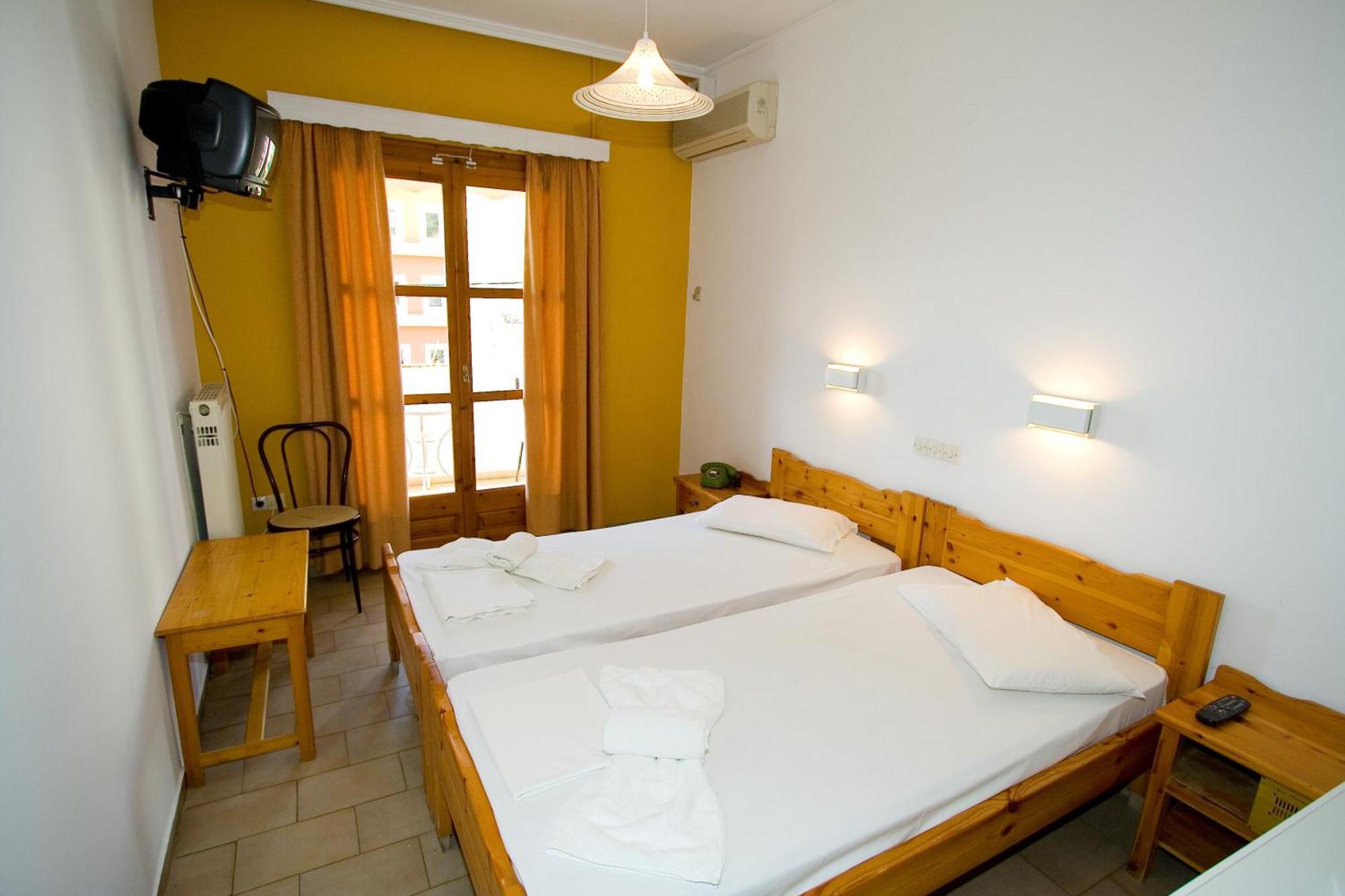 Hotel Aidipsos Лутра-Эдипсу Номер фото