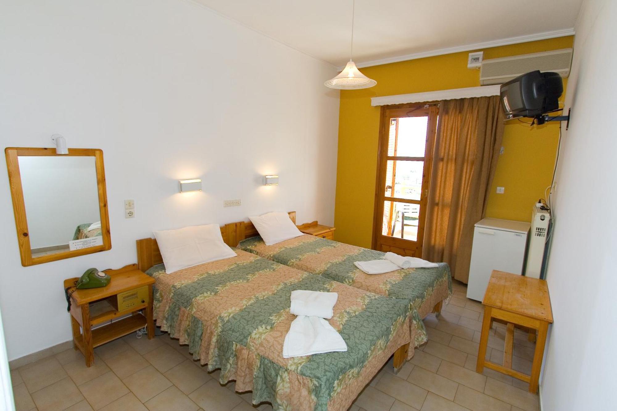 Hotel Aidipsos Лутра-Эдипсу Номер фото