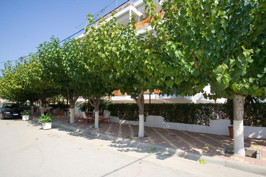 Hotel Aidipsos Лутра-Эдипсу Экстерьер фото